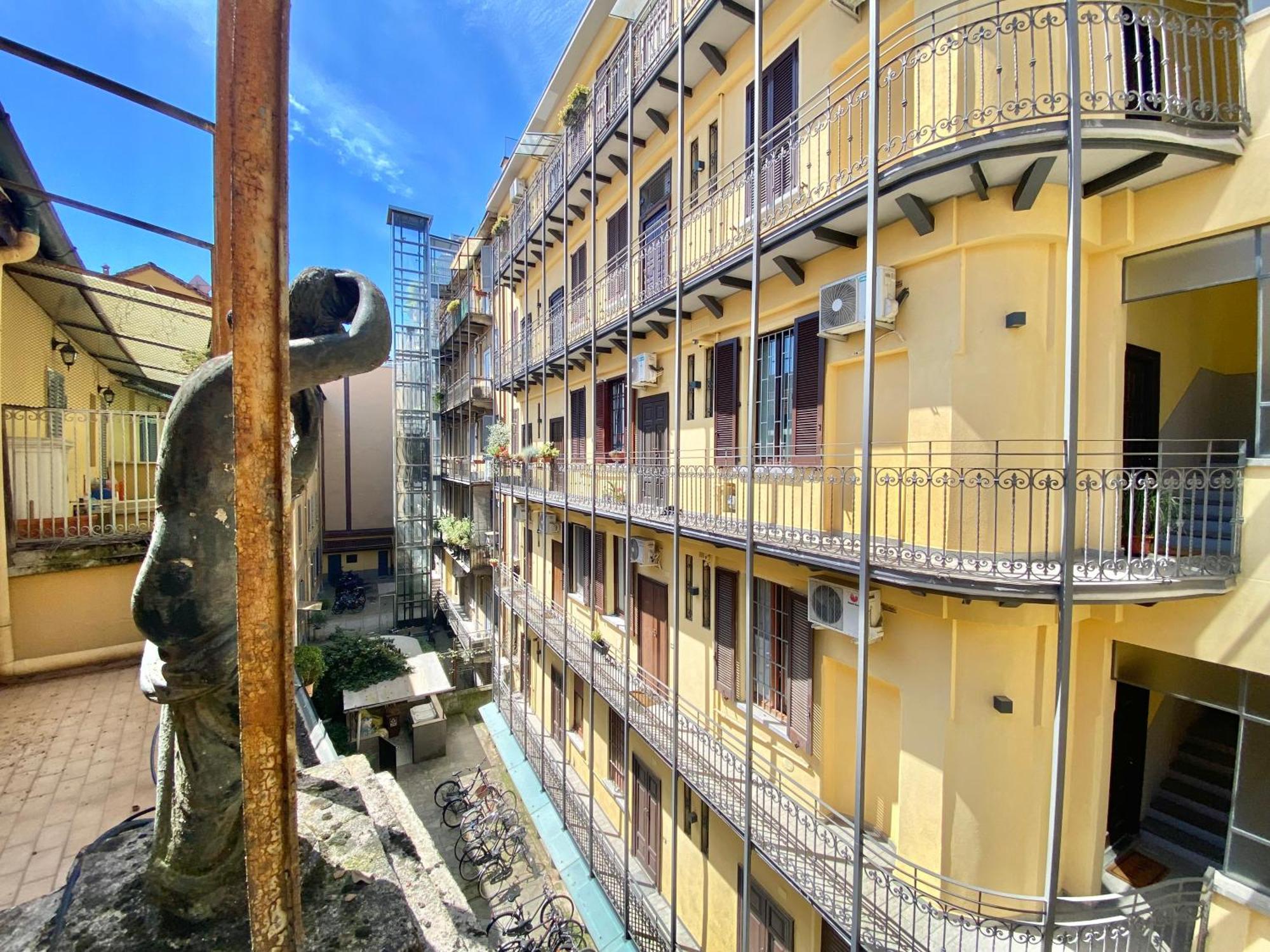 In Coorte Di Prestigio, Tra Centro, City Life E Metropolitana A Due Passi * Milan